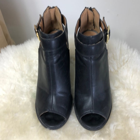 Fioni open toe leather booties