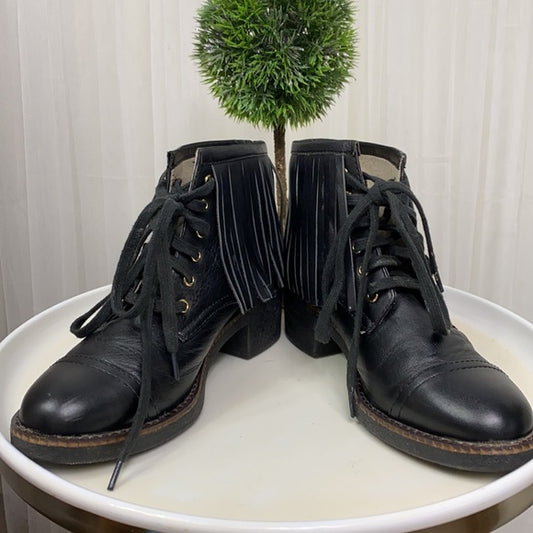 REDUCED!!!House of Harlow 1960 ankle boots