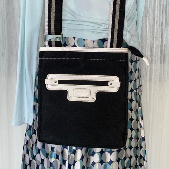 Roots crossbody bag