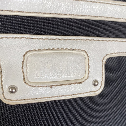 Roots crossbody bag