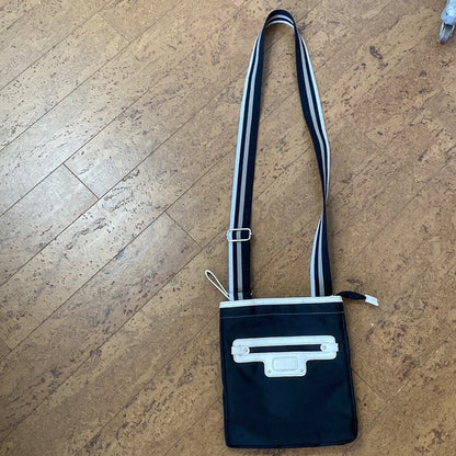 Roots crossbody bag