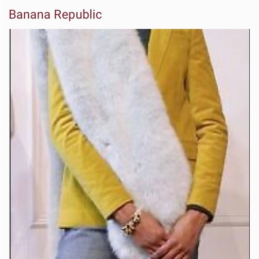 REDUCED!! Banana Republic faux fur wrap