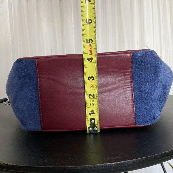 Coach Park mini leather/suede, quilted pocket! Crossbody ajustable straps bag