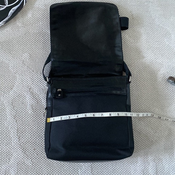 Mouflon black thick nylon/vegan leather crossbody bag