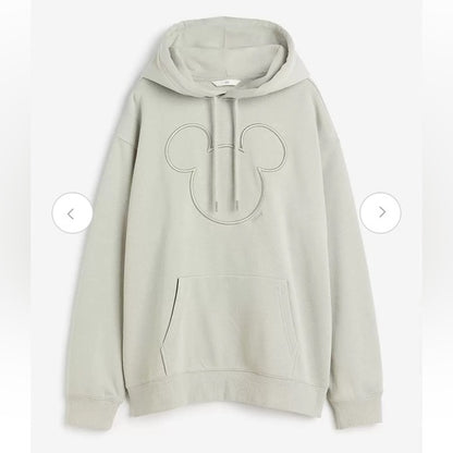 H&M Mickey Mouse Disney pullover hoodie! College! Casual! Size S