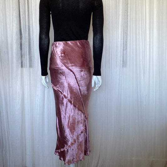 Free People mauve/pink velvet maxi skirt! Size XS