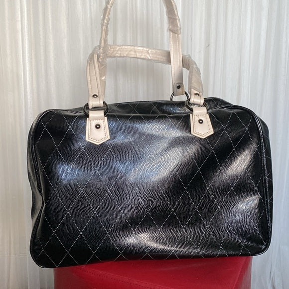 NEW!!!Mary Kay black/cream cosmetic, consultant, weekend tote bag