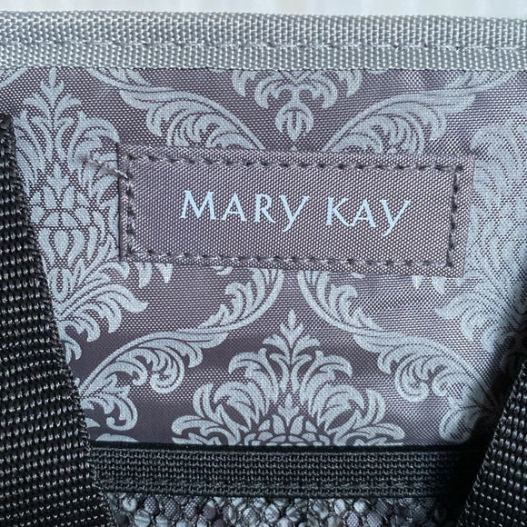 NEW!!!Mary Kay black/cream cosmetic, consultant, weekend tote bag