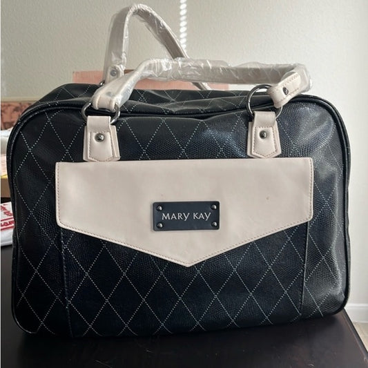NEW!!!Mary Kay black/cream cosmetic, consultant, weekend tote bag