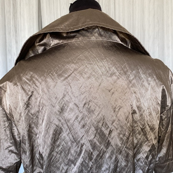 BCBGMaxAzria jacket! Crinkle, sheen, zipper closure, adjustable! Holiday! Size M