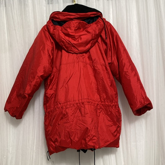 Men’s red “Kanuk” winter coat with a hood! Very warm! Outerwear, snow. Size 3