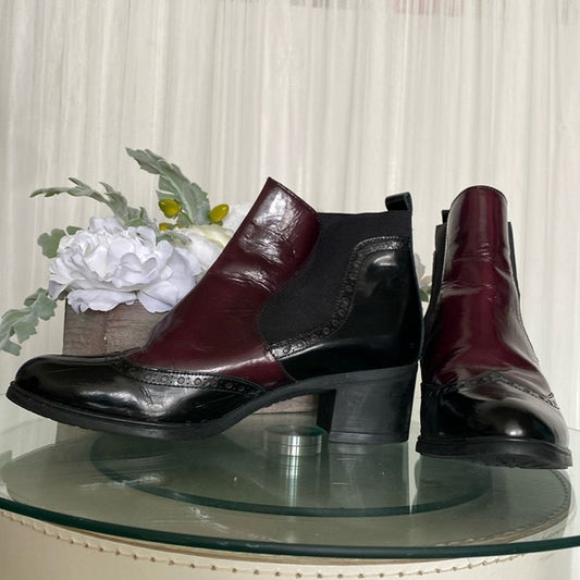Wonders black/burgundy leather ankle boots! Made in Spain 🇪🇸 Size 7
