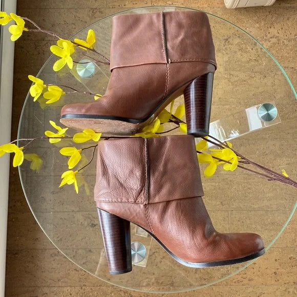 Modern Vintage “Vanessa” fold over booties