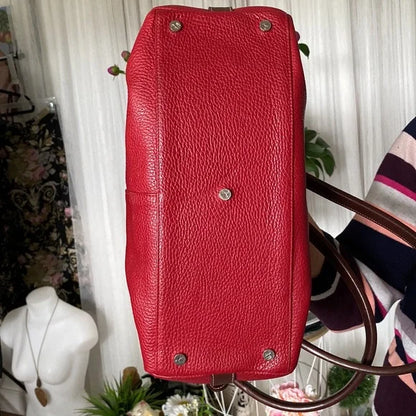 REDUCED! Petusco 100% leather stunning red and brown bag