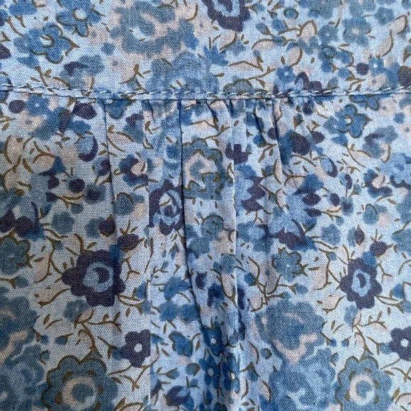 REDUCED!!Liberty Art Fabric roll taps long sleeves blue flowers! Size M