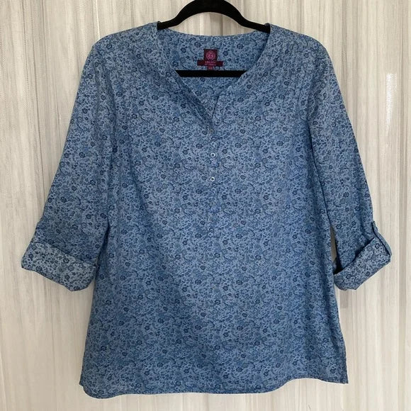 REDUCED!!Liberty Art Fabric roll taps long sleeves blue flowers! Size M