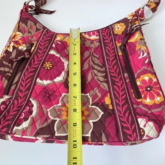 NWOT!!! Vera Bradley Lisa B Carnaby shoulder bag! 100% washable quilted!
