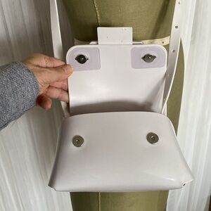 Melissa in colab Victor & Rolf off white cross body bag